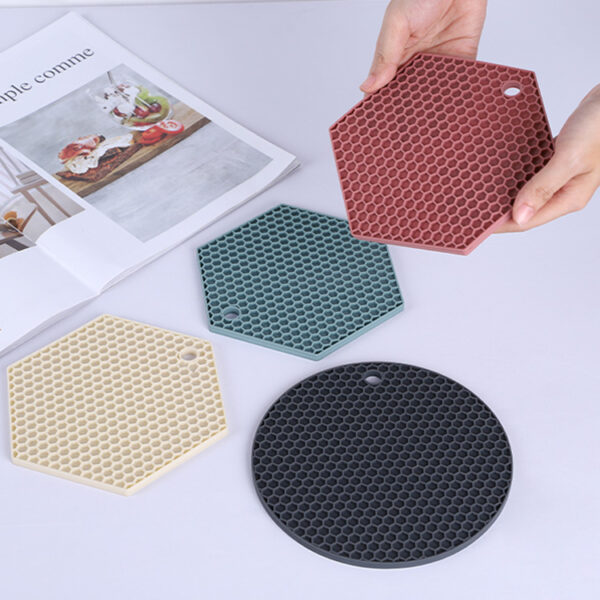 Close-up of the honeycomb texture on a hexagon silicone trivet